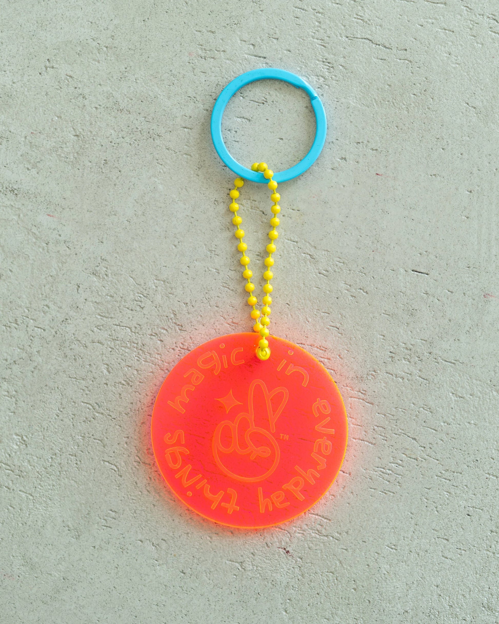 Magic In Everyday Things™ Keychain - SUPERBIEN