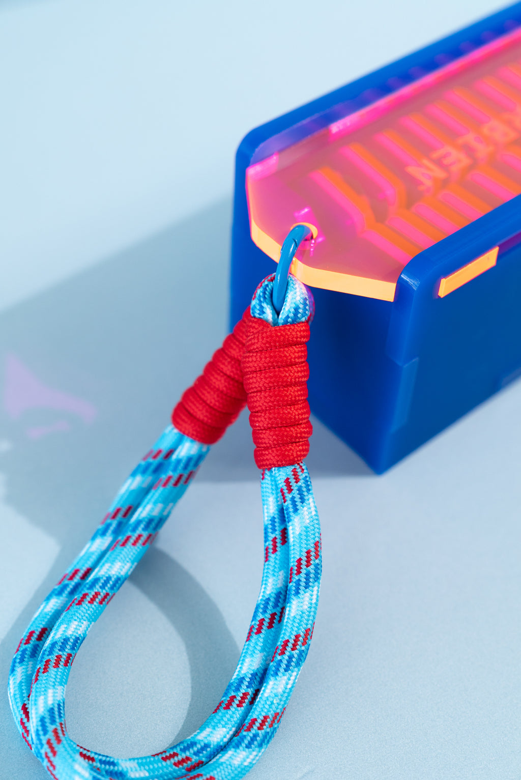 BANDERITA - Glow in the Dark Blue, White & Fluorescent Pink & Carnelian Stone Dominó Set