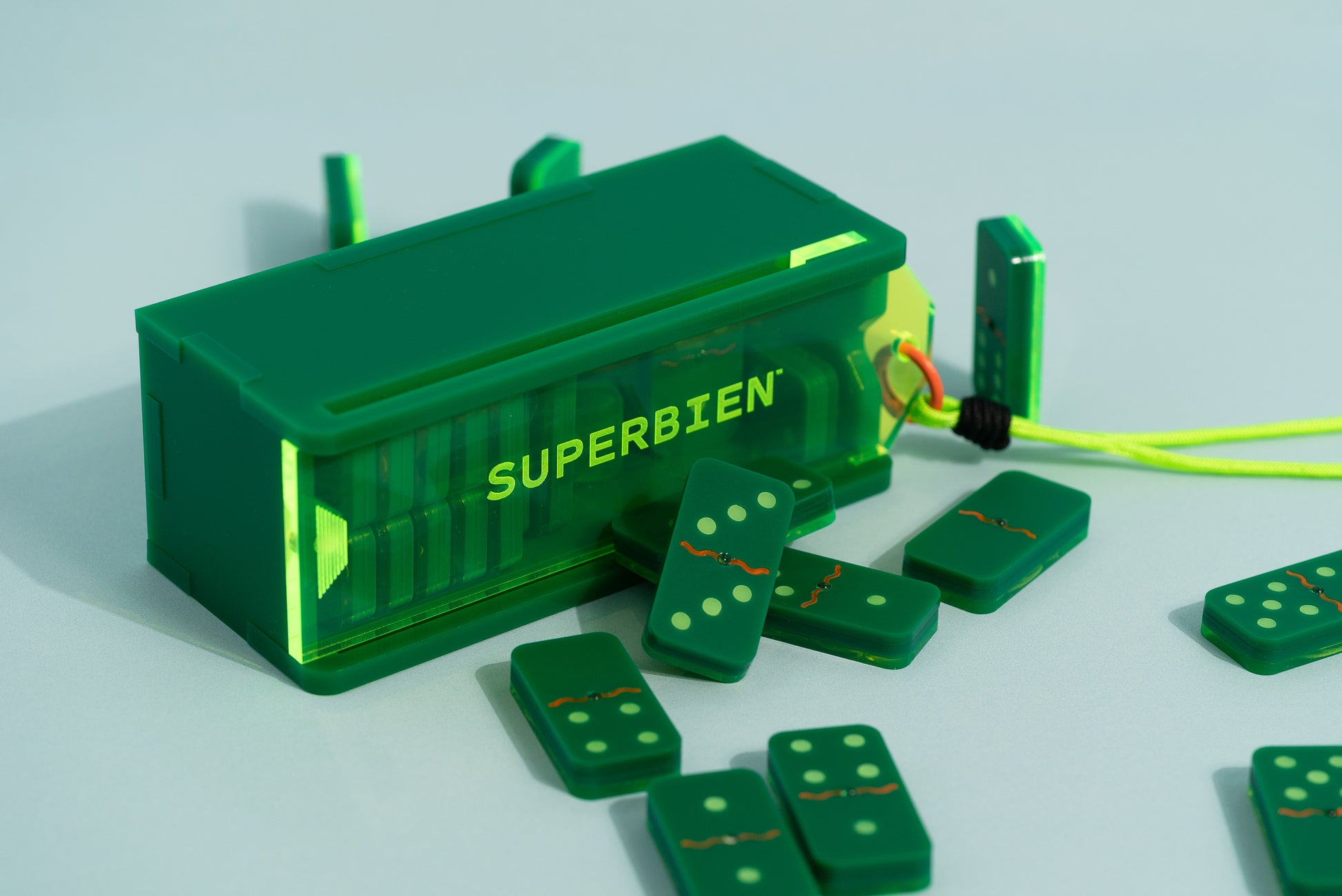 VERDELUZ - Matte Green & Citrine Quartz Dominó Set